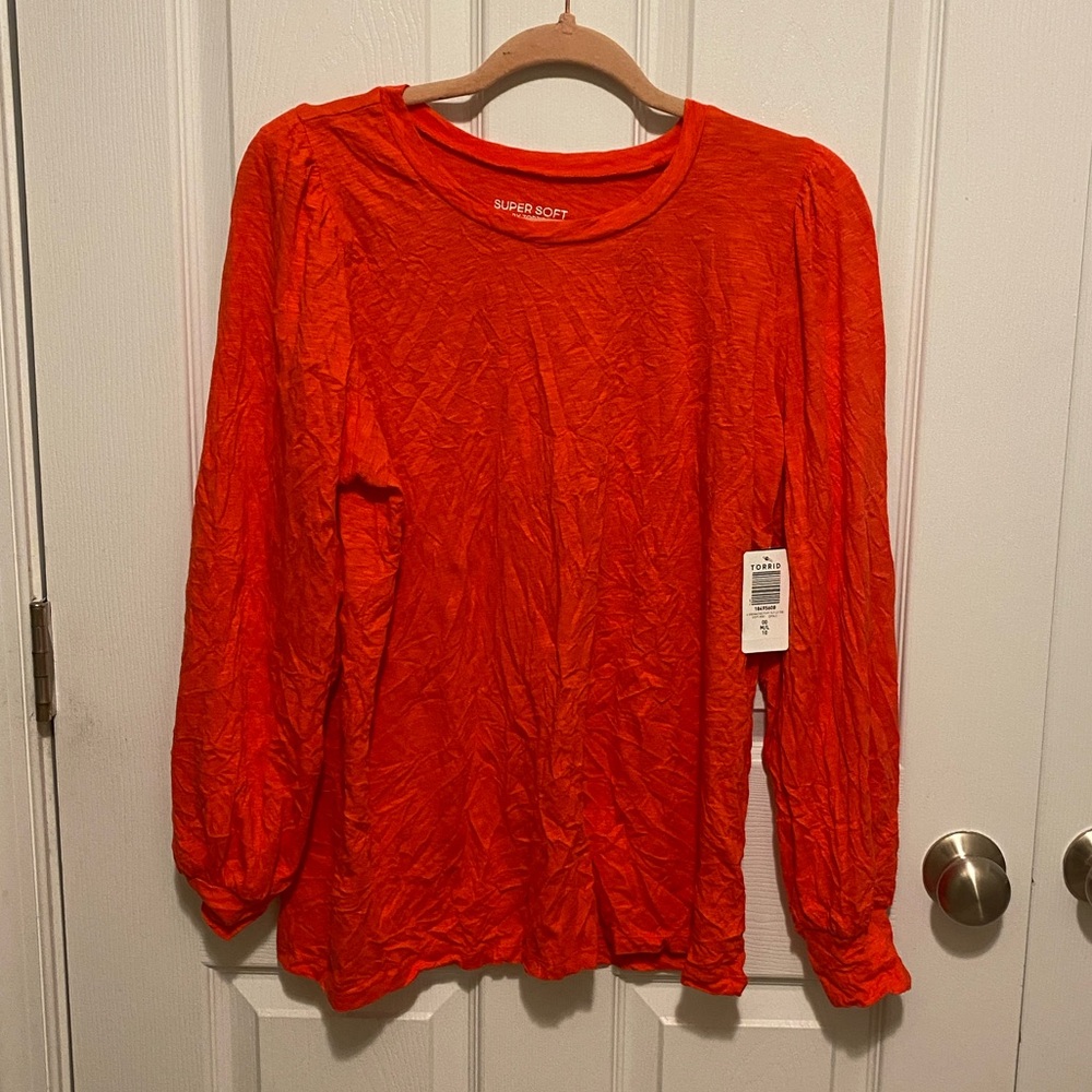Torrid 00x 10 M/L Super Soft Slub Crew Neck Puff Sleeve Long Sleeve Top
